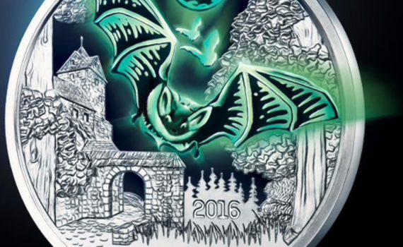 Austria 2016 Colourful Animals - The Bat Coin Glow In The Dark Effect
