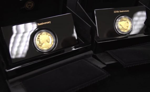 USA 2017 225th Anniversary American Liberty Gold Coin in Box
